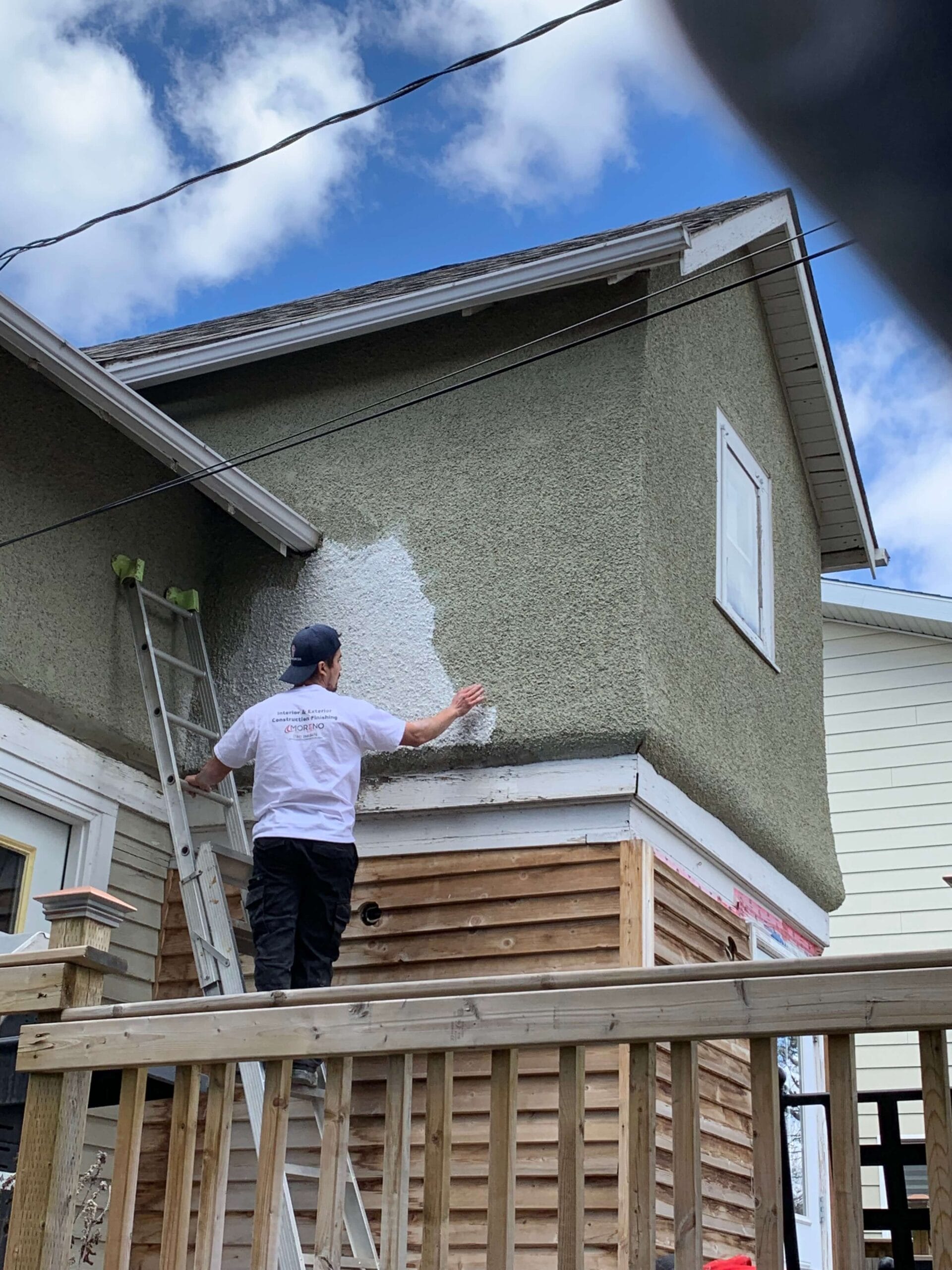 Repair and match Morenostucco